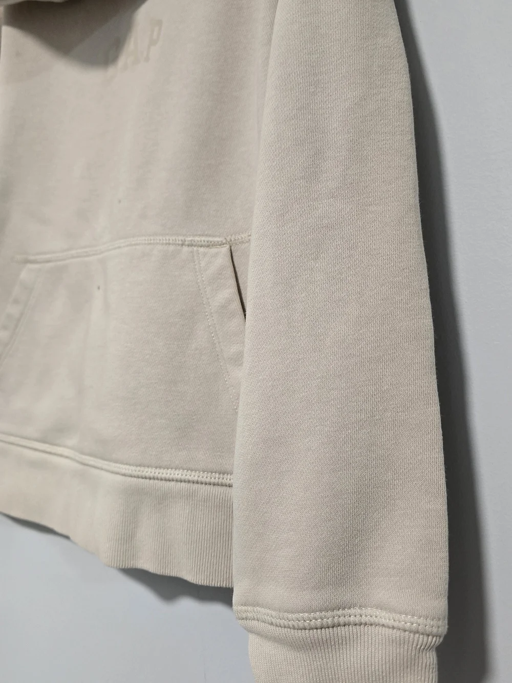 GAP Kids Hooded Pullover Sweatshirt Beige with Minor Flaw.